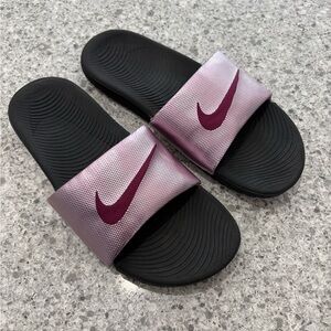 Nike Women’s Kawa Slides Metallic Plum True Berry Size 10 Slip On Sandals